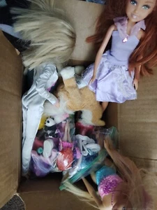 Caja Misteriosa Pequeño Juguete Lote Estatuillas, Barbie, Accesorios, Juguetes Varios  - Imagen 1 de 6