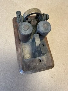 Antique Vintage Telegraph Sounder Device on Wooden Base - Zdjęcie 1 z 10