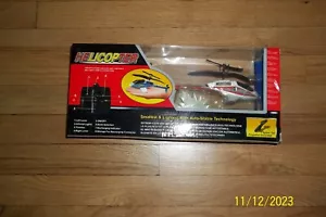 Helicopter Remote Control Smallest & Lightest w Auto Stable Tech - Picture 1 of 6