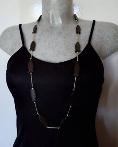 ATOLL PALME COLLIER SAUTOIR EN OS FORME POISSONS COLORIS CAFÉ - Picture 1 of 12