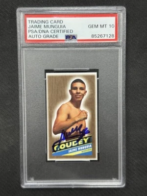 Jaime Munguia 2020 Goodwin Champions Boxing Hand Signed PSA 10 85267128 #G18 - Image 1 of 2