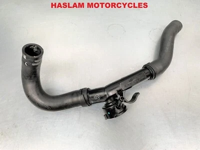 Triumph Speed Triple 1200 RR RS REFRIGERANTE LLENADO CUELLO TUBO 2021 A 2023 GENUINO Foto 1 de 2