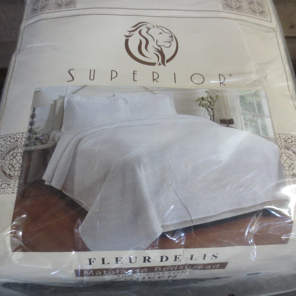 Superior Fleur De Lis 100 Cotton Bedspread