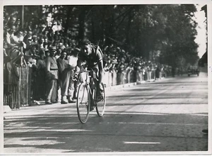 TOUR DE FRANCE 1934 - Vietto Vainqueur à Grenoble - PRB 248 - Picture 1 of 2
