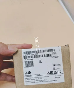 SIEMENS 6ES7223-1PL32-0XB0 New in Box Fast Shipping - Picture 1 of 2