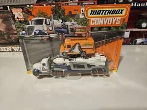 1/87 Scale Diecast Replica By Matchbox Lonestar Cab & Rocket Trailer - Picture 1 of 14