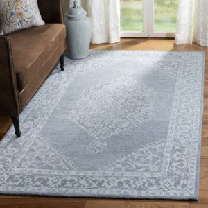 SAFAVIEH Micro-Loop Collection MLP610F Handmade Grey Rug - Picture 1 of 16