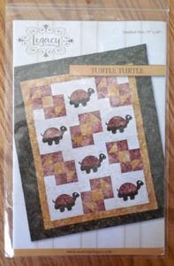 NEU Legacy Patterns "Turtle Turtle" Pieced/Applikation Baby Quilt Muster Gr. 39x48 - Bild 1 von 3