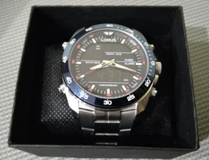 Orologio da polso sportivo Lorus Z021-X006 by Seiko - Foto 1 di 5
