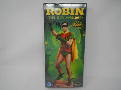 Moebius Figure Kit Models Robin - 1966 Batman TV Show 1:8 - Image 1 of 4
