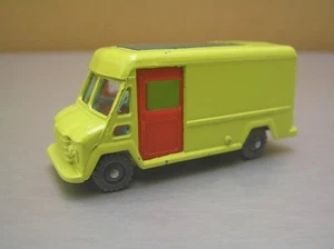 Husky #19 Commer Walk Thru Van yellow-green Corgi Great Britain NM Condition - Picture 1 of 9