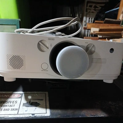 NEC PA 672 W Advanced Professional Installation Projector. Tested. Working - Image 1 of 4