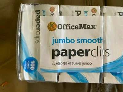 New OfficeMax Jumbo Smooth Paperclips,  10 boxes of 100, Total 1000  OM99147 - Image 1 of 2