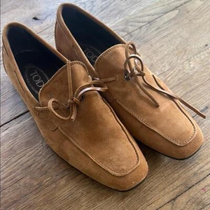 Todd’s made in Italy, scarpe basse, camoscio marrone taglia 6 1/2 mai usate - Foto 1 di 5