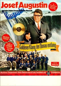 Tarjeta de autógrafo Josef Augustin Golden Sound a lo largo del Danubio músico folclórico alemán - Imagen 1 de 2