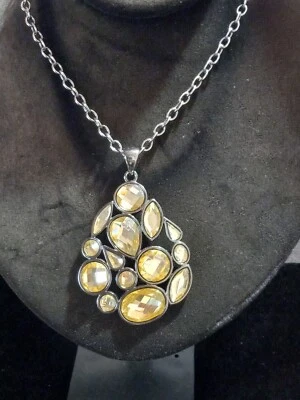 Collar colgante lia sophia RIO grande 3 pulgadas lágrima 30-33" cristales sintéticos Foto 1 de 3