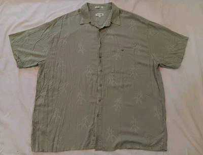 Camisa Pierre Cardin Hawaiana Abotonada Rayón 2X Verde Claro Bambú Tropical Foto 1 de 4