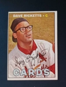 1967 Topps High # Dave Ricketts Card 589 casi como nueva (ver escaneo) - Imagen 1 de 2