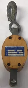 Vintage Brewer Titchener 4" Wooden Pulley Figure No. 3001 - Picture 1 of 4