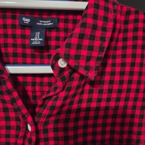 Gap Boyfriend Fit Red Plaid Cotton Flannel Shirt Womens Size S - Picture 1 of 9
