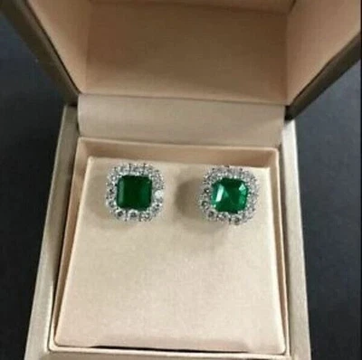 Aretes traseros de esmeralda creados en laboratorio de corte Asscher de 4 quilates enchapados en oro blanco de 14 quilates Foto 1 de 4