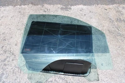 Cadillac Escalade 2009-2014 OEM puerta delantera derecha pasajero ventana vidrio 20776969 Foto 1 de 3