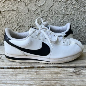 Nike Shoes Men Size 11 Cortez Basic Leather White Black Classic - Picture 1 of 14