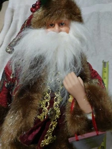 Figura Plaza San Nicolás "Cesta de Vino" Espíritu de Santa Claus, 18" Alto - Imagen 1 de 9