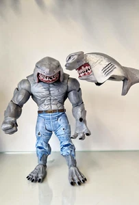 Figura Mattel DC Multiverse King Shark BaF / CnC + Hammerhead - Imagen 1 de 12
