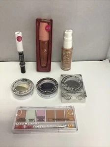 Hard Candy Set: 1 Lip Color 3 Eyeshadow Powder 1 Palette 1 Crayon 1 Foundation - Picture 1 of 3
