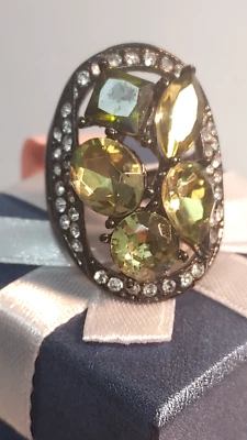 NUEVO~**ANILLO PIEDRAS VERDES Y DIAMANTES DE IMITACIÓN**~ACERO INOXIDABLE 316L NEGRO~TALLA 9~CAJA Foto 1 de 4