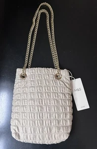 M&S Small Neutral Quilted Bag. 2 Way Gold Chain Strap. Vegan. RRP £29.50 - Picture 1 of 8
