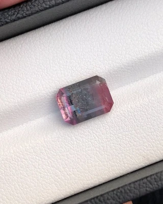 4.8 Cts Natural Tri Color unique Tourmaline Faceted stone - Image 1 of 3