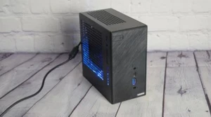 Asrock desk x300 Ryzen 7 pro 4750g Win 10 o 11 Activado - Imagen 1 de 3
