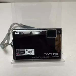 Nikon COOLPIX S60 10.0MP Digital Camera - Tested & Working ✅ *READ DESCRIPTION* - Foto 1 di 13