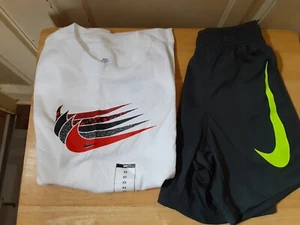 Nike Boys T-Shirts & Shorts  Size XS (4)   NEW WITH TAGS - Picture 1 of 5