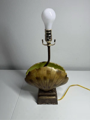 Rare Vintage Shell Shaped Table Lamp  Coastal Nautical Decor, Bronze Base - Image 1 of 4