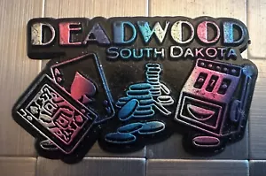 VINTAGE FRIDGE MAGNET DEADWOOD SOUTH DAKOTA RETRO SLOTS Gaming Casino - Picture 1 of 3