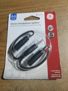 GE 2-Way 3.5mm Headphone Splitter, Black - Picture 1 of 2
