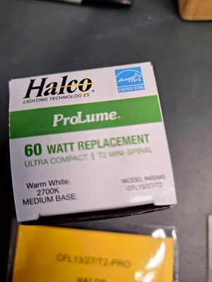 HALCO 45049 60W REPLACEMENT CFL13/27/T2 900L T2 2700K E26 13W ULTRA COMPACT - Image 1 of 4