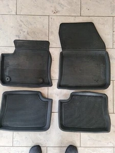 Gummimatten Fußmatten passend für Citroen DS3 Baujahr 2010 - heute - Bild 1 von 2