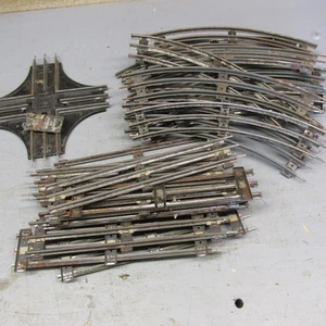26 Pieces LIONEL 3 Rail Train Track. "O" Guage.  Straight & Curved. - Picture 1 of 4