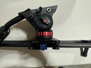 Manfrotto MVH502AH Pro Fluid Flat Base Video Head And Handle Mount with slide - Picture 1 of 7