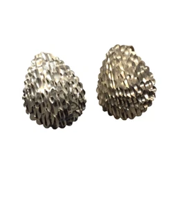 14KT WHITE GOLD DIAMOND CUT STUD EARRINGS ~ .9 GRAMS - Picture 1 of 7