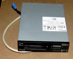 TEAC CA-200 Lettore di schede multimediali flash memoria SD 1930930B02 e cavo scheda madre USB - Foto 1 di 3