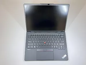 Lenovo ThinkPad X13s Gen 1 13.3" 16GB 256GB SSD Win 11 Pro – 21BX0013US - Imagen 1 de 13