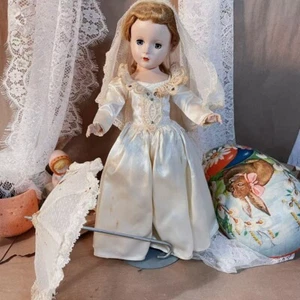 De colección Madame Alexander Fantástica Novia Margarita 15” años 50 - Imagen 1 de 20