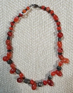 STUNNING VINTAGE ESTATE HIGH END CARNELIAN BEAD 15" NECKLACE - GORGEOUS - Picture 1 of 3