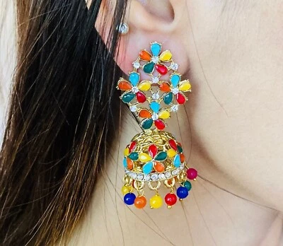Multicolour Indian jhumka earrings, Orecchini jhumka indiani multicolori - Immagine 1 di 4