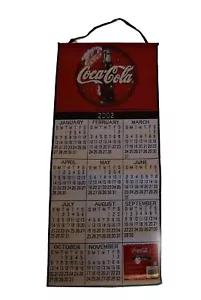 Calendario colgante de pared tapiz de Coca Cola 2002 13 x 30 NUEVO - Imagen 1 de 1